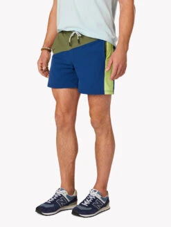 The Window Seats (Tracksuit Short) 8 The Window Seats (Tracksuit Short) -Outlet Posh Sewn Store 502223 09 WindowSeats 4571