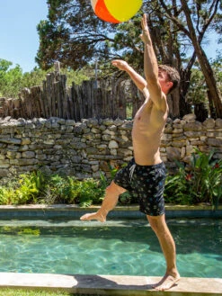 The Beaches 7" (Classic Swim Trunk) -Outlet Posh Sewn Store BEACHES 7STRETCH ZP LS 110213 02 4112