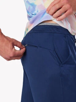 Movementum Jogger (The Lakesides) 10 Movementum Jogger (The Lakesides) -Outlet Posh Sewn Store Lakesides MovementumJogger 609223 03 OF 7914