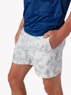 The Roundhouses 5.5" (Compression Lined)